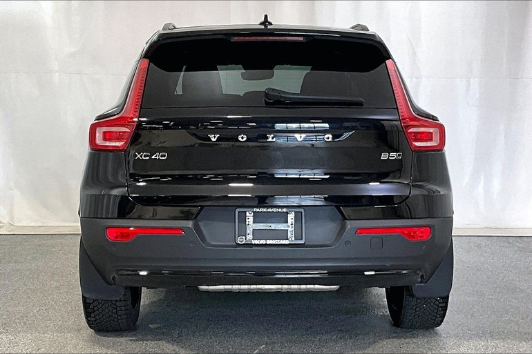 2024 Volvo XC40