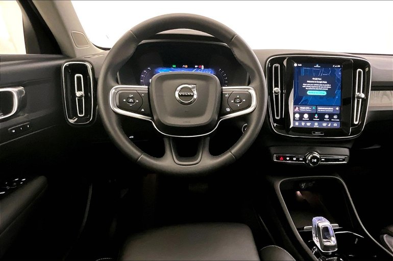 2024 Volvo XC40