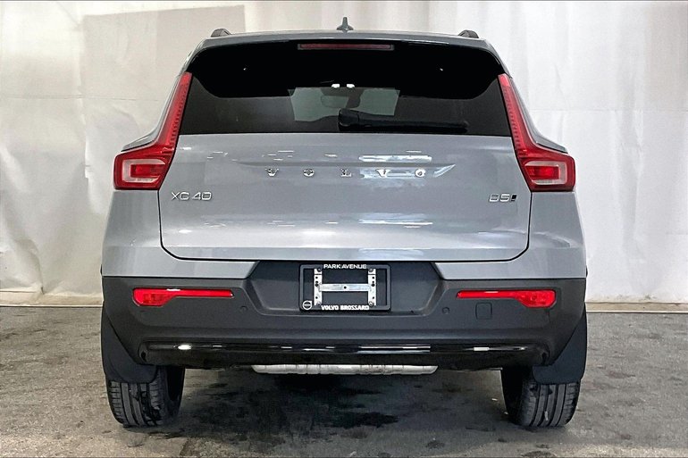 2024 Volvo XC40