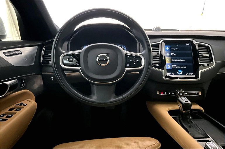 2022 Volvo XC90