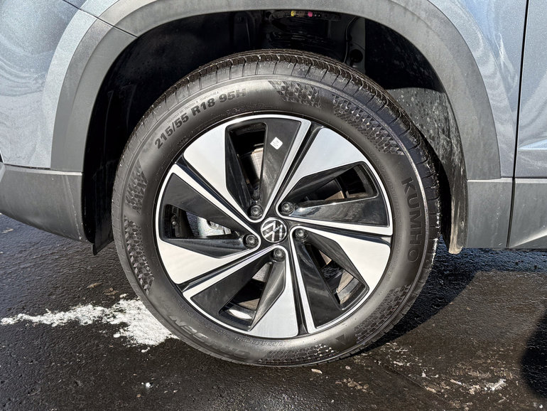 2025 Volkswagen Taos