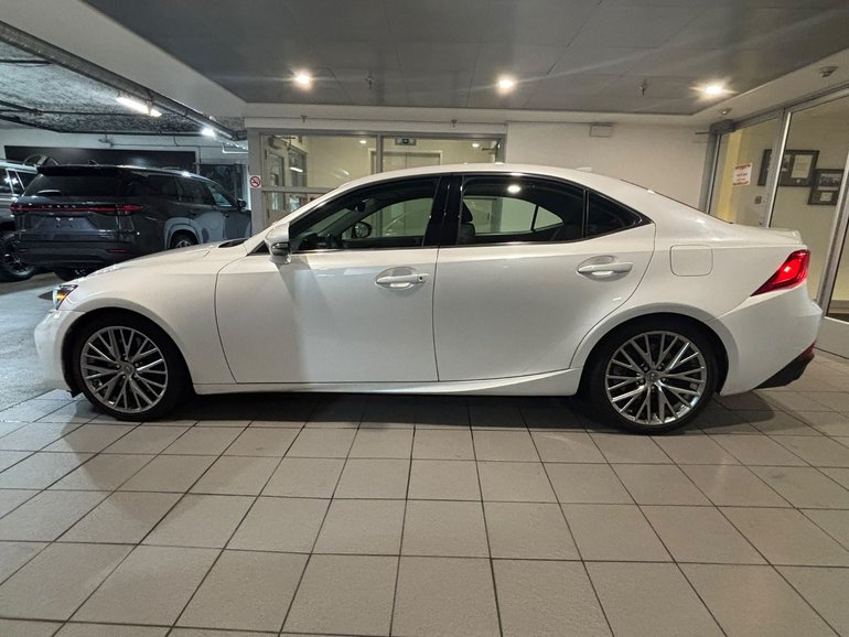 2018 Lexus Lexus IS