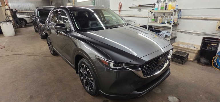 2022 Mazda CX-5 GT