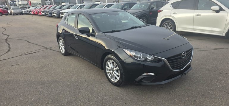 2015  Mazda3 GS
