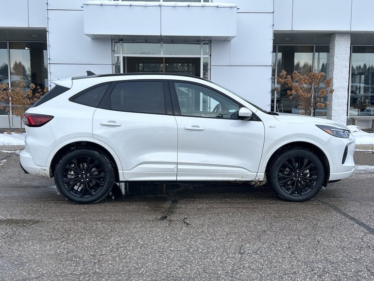 2026 Ford Escape Hybrid