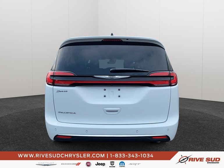 2024 Chrysler Pacifica
