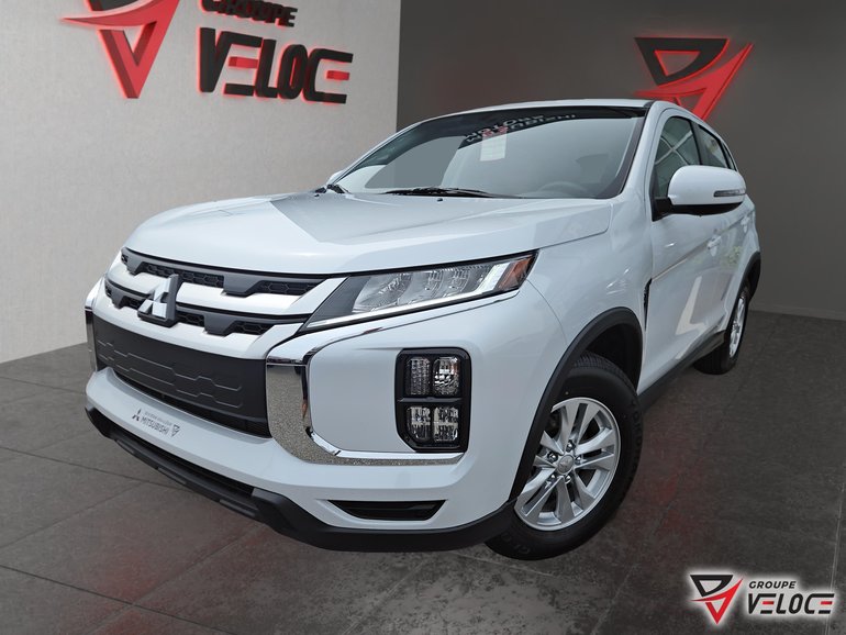 2026 Mitsubishi RVR SE