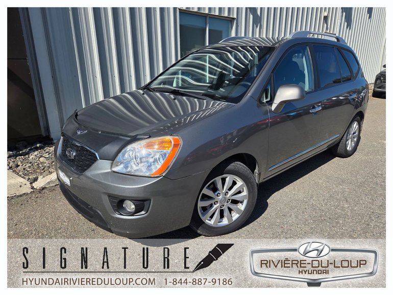 2011 Kia Rondo
