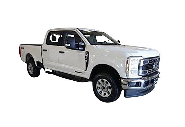 2024 Ford SUPER DUTY F-250 SRW XLT | Cam | USB | Bluetooth | Cruise