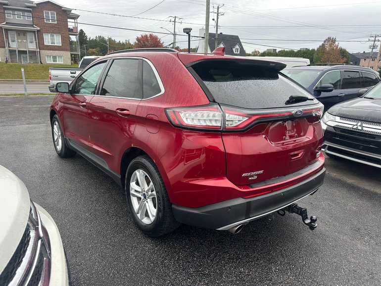 2016 Ford Edge