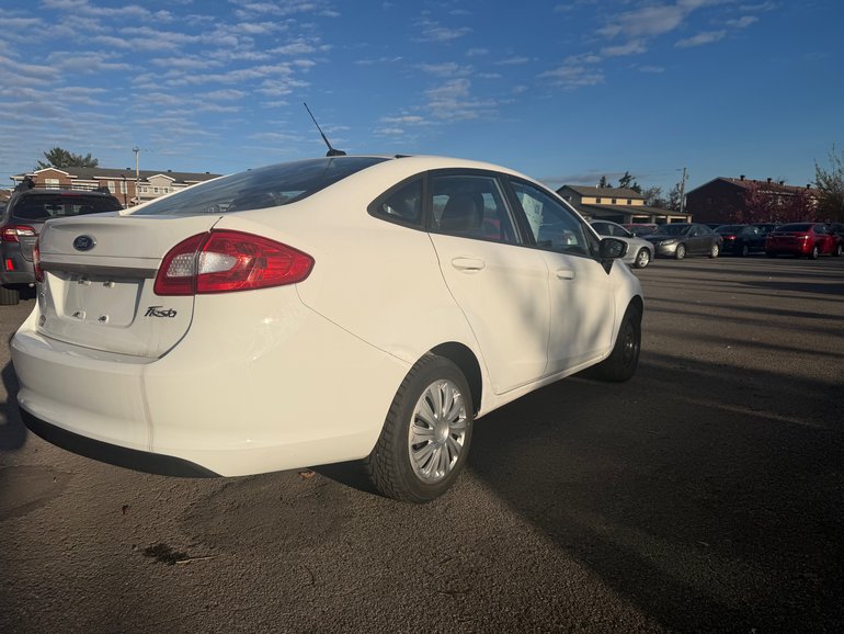 2011 Ford Fiesta