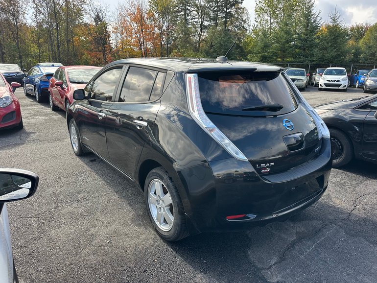 2015 Nissan LEAF