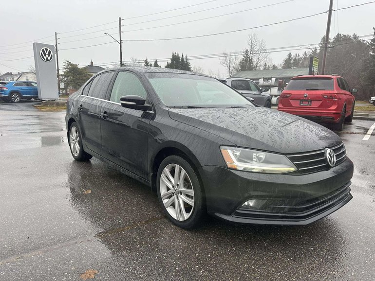 Volkswagen Jetta Sedan Highline 2017