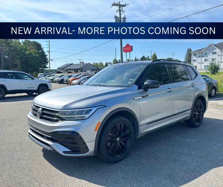 2022 Volkswagen Tiguan Comfortline R-Line Black Edition