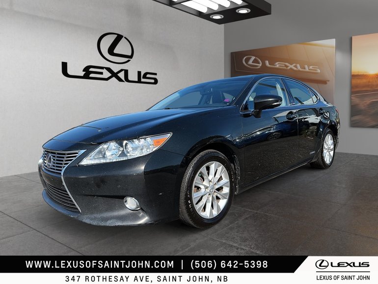 2015 Lexus ES 300h
