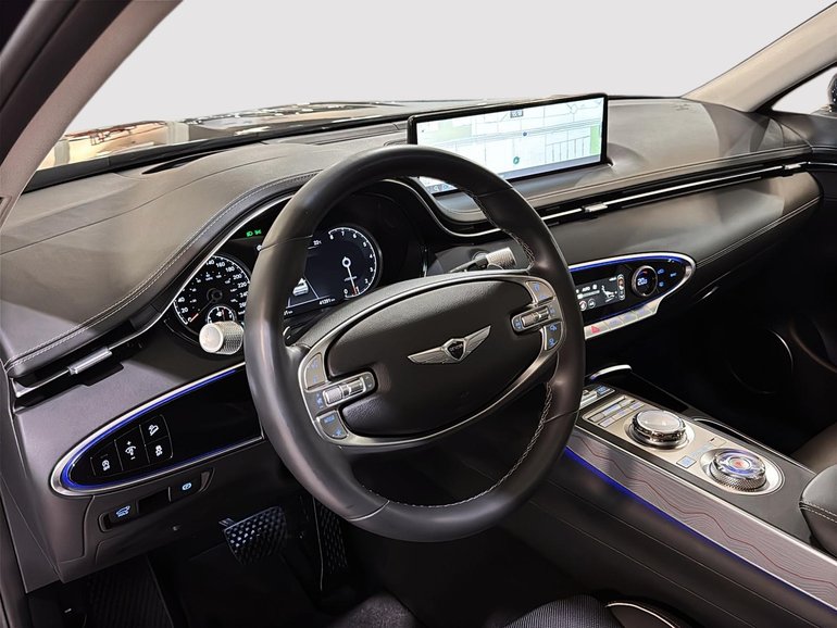 2023 GENESIS GV70