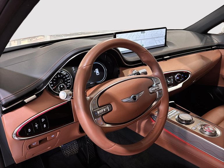 2025 GENESIS GV70