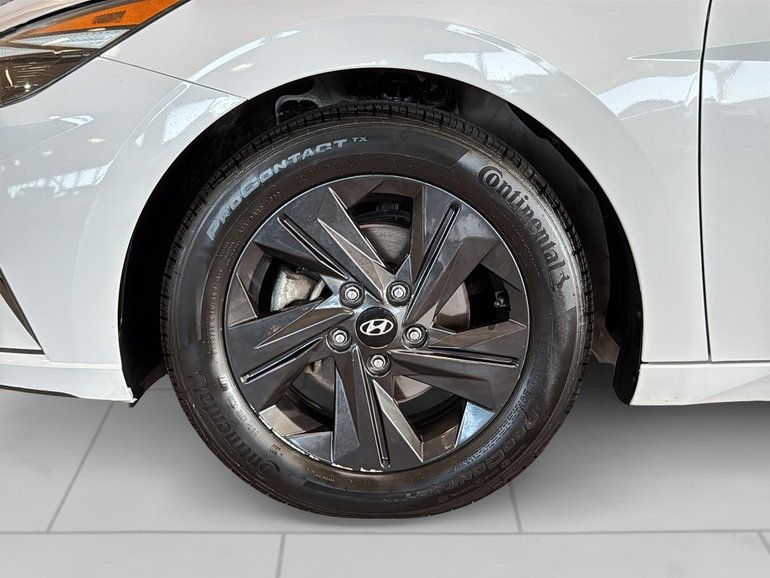 2022 Hyundai Elantra