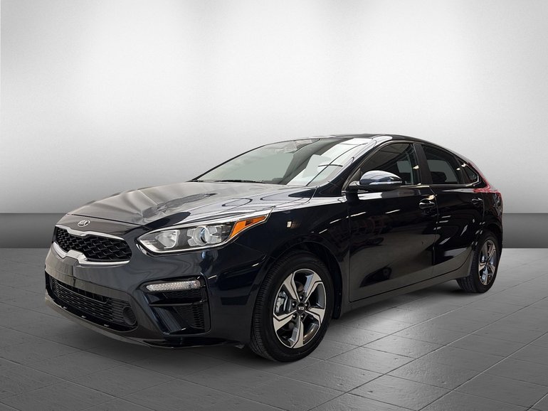 Kia Forte5 EX 2021