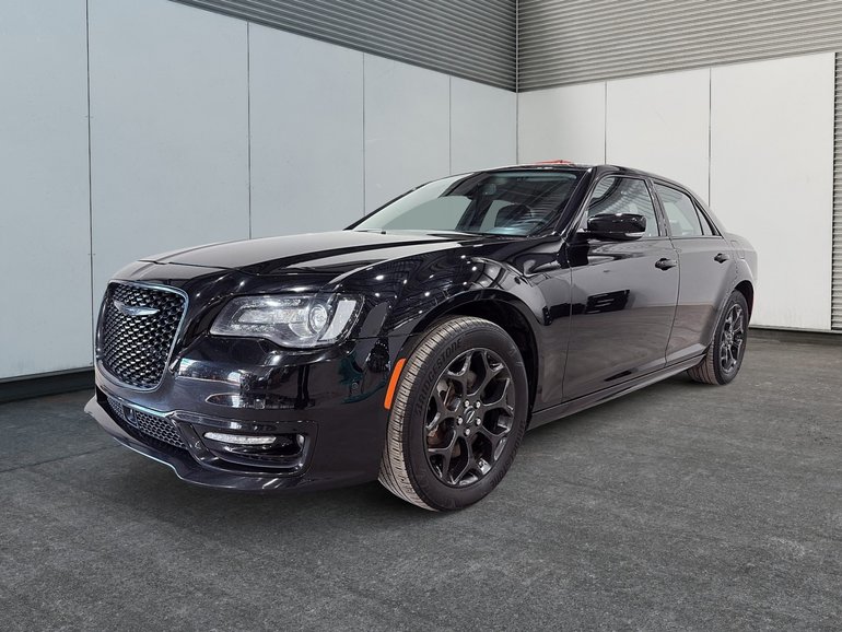 2023 Chrysler 300