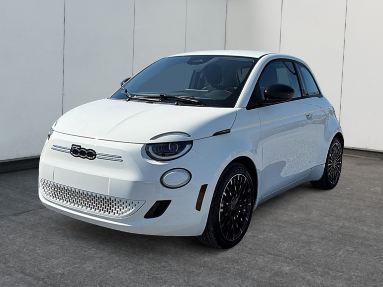 2025 Fiat 500e
