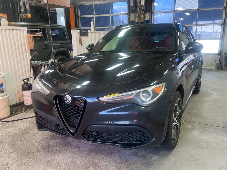 2022 Alfa Romeo Stelvio