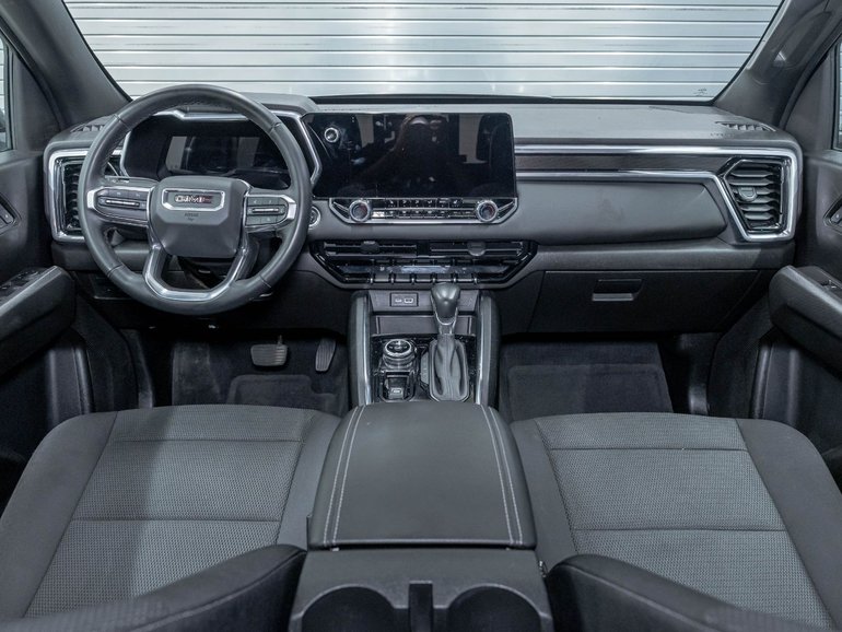 2024 GMC Canyon