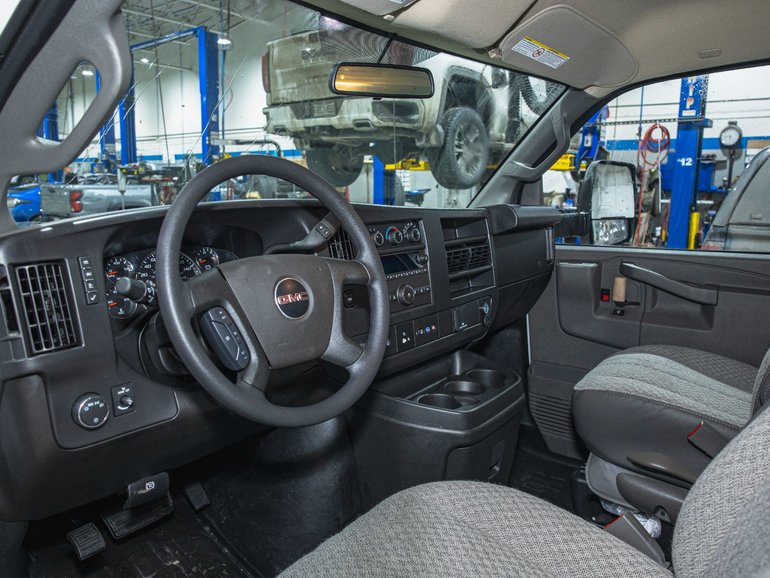 2026 GMC Savana Cutaway 3500