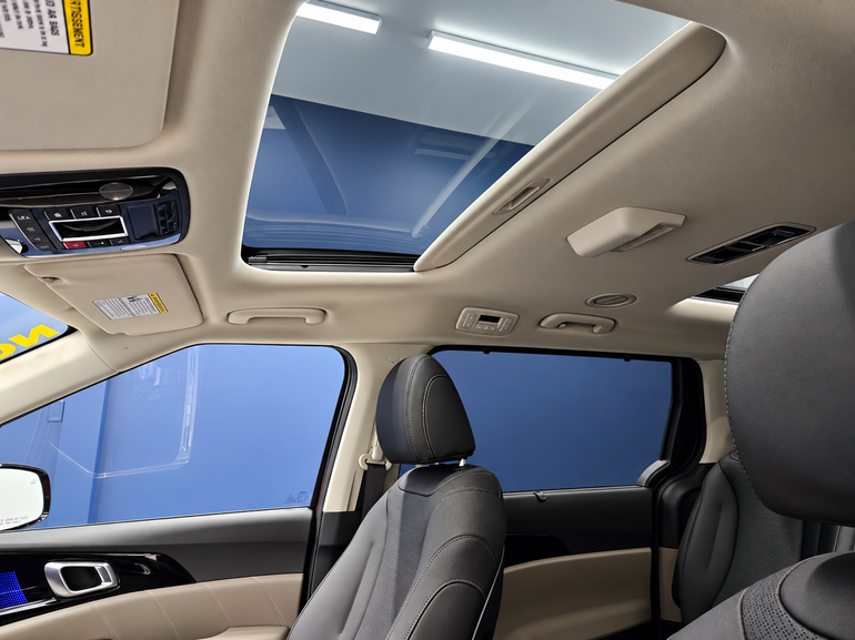 2026 Kia Carnival Hybrid