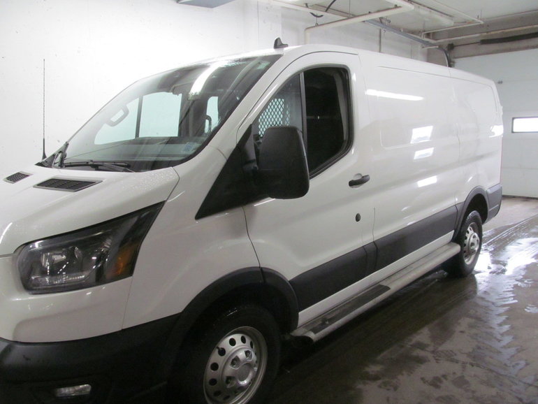 2023 Ford Transit Cargo Van