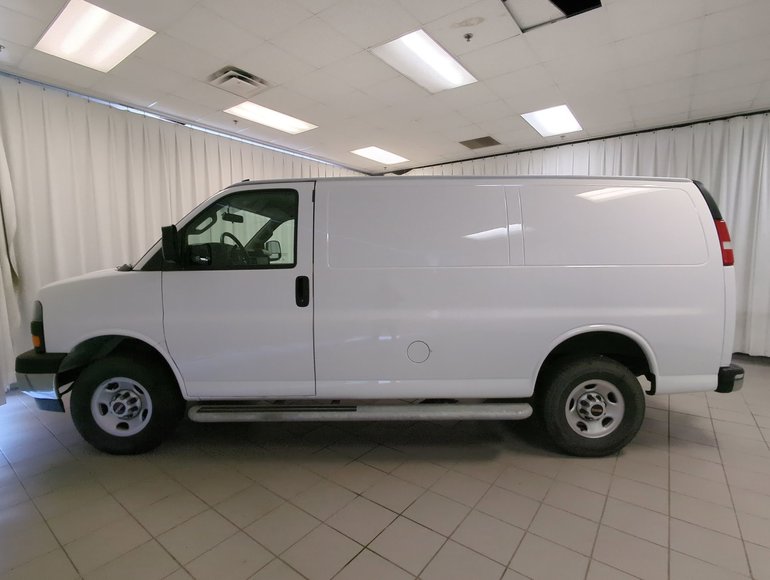 2023 GMC Savana Cargo Van