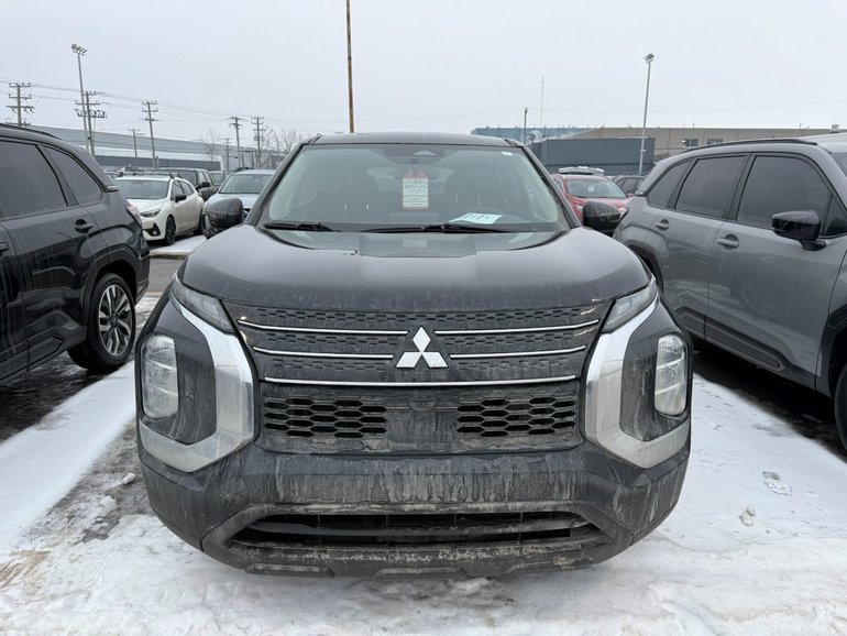 2023 Mitsubishi Outlander