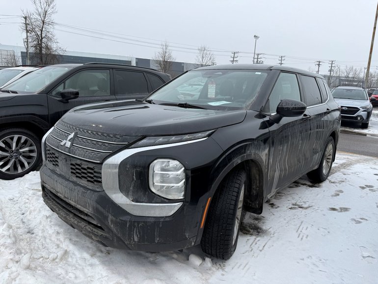 2023 Mitsubishi Outlander
