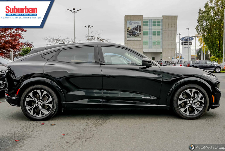 2021 Ford MUSTANG MACH-E