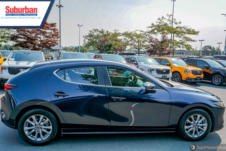 2024 Mazda MAZDA3 SPORT
