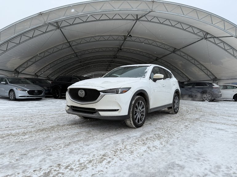 2021 Mazda CX-5 Signature AWD W/ PARKING SENSORS