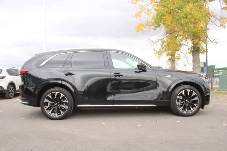 2025 Mazda CX-90
