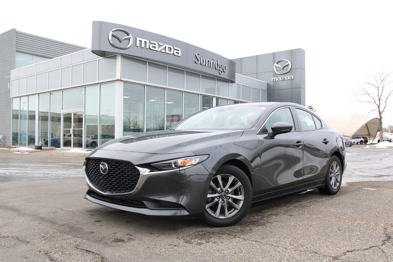 2019  Mazda3 GS Auto FWD W/ APPLE CARPLAY