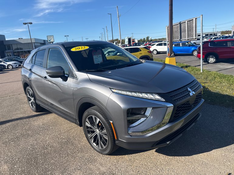 2022 Mitsubishi ECLIPSE CROSS ES