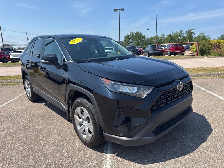 2022 Toyota RAV4 LE