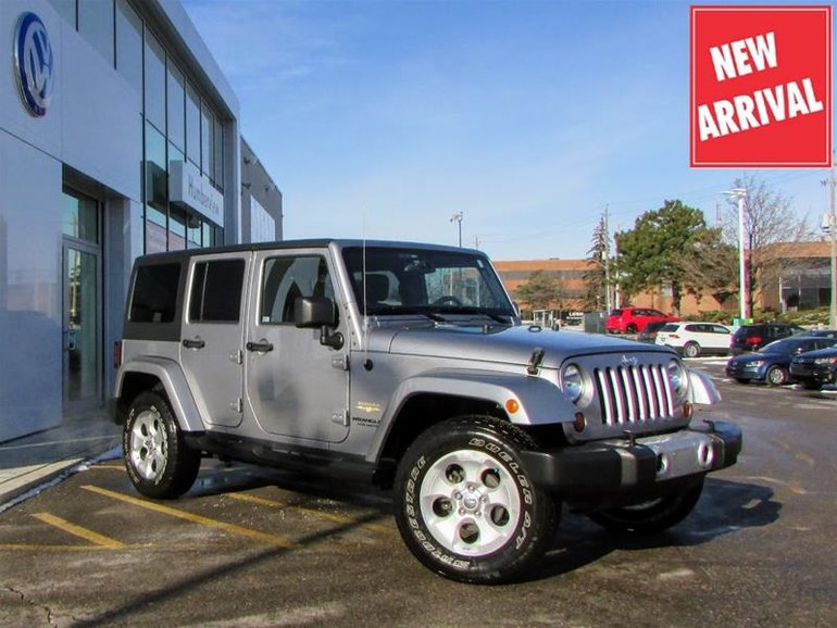 Used 2013 Jeep Wrangler Unlimited Sahara 4d Utility 4wd Grey