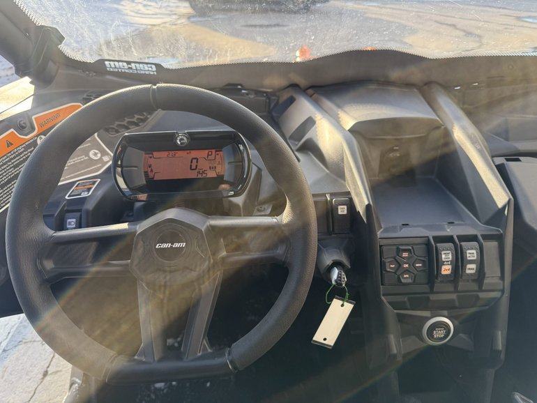 2025 Can-Am MAVERICK X3