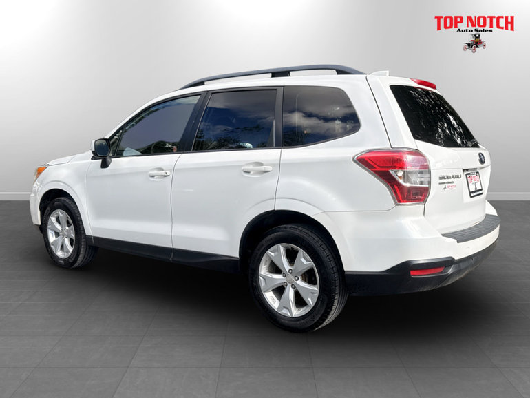 2016 Subaru FORESTER