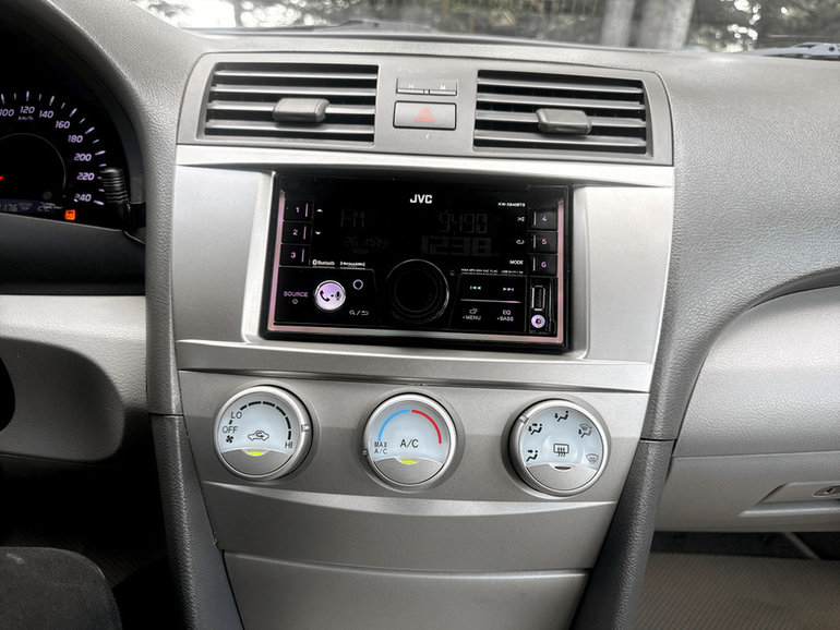 2010 Toyota CAMRY/SE/LE/XLE