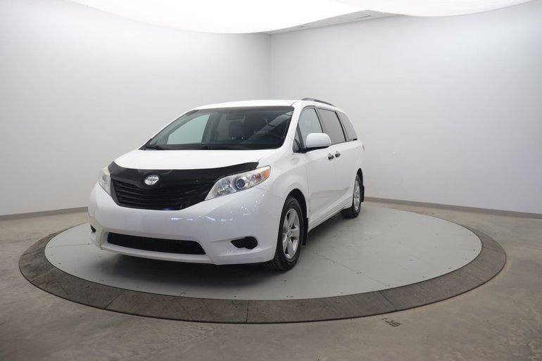 Toyota Sienna  2016