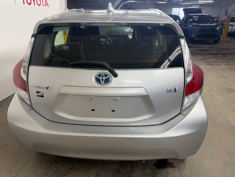2015 Toyota Prius c