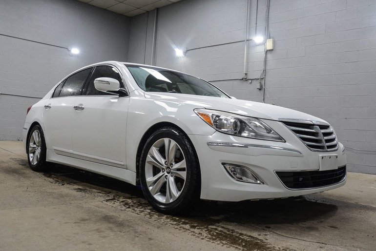 2013 Hyundai Genesis Sedan