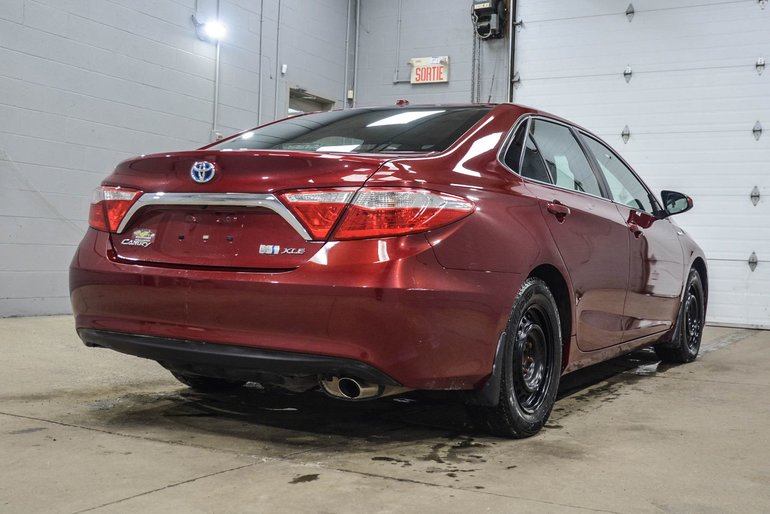 2016 Toyota Camry Hybrid