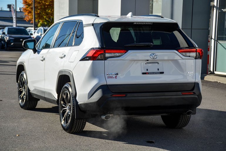 2022 Toyota RAV4