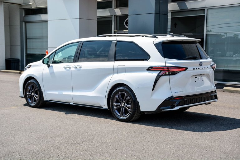 2025 Toyota Sienna